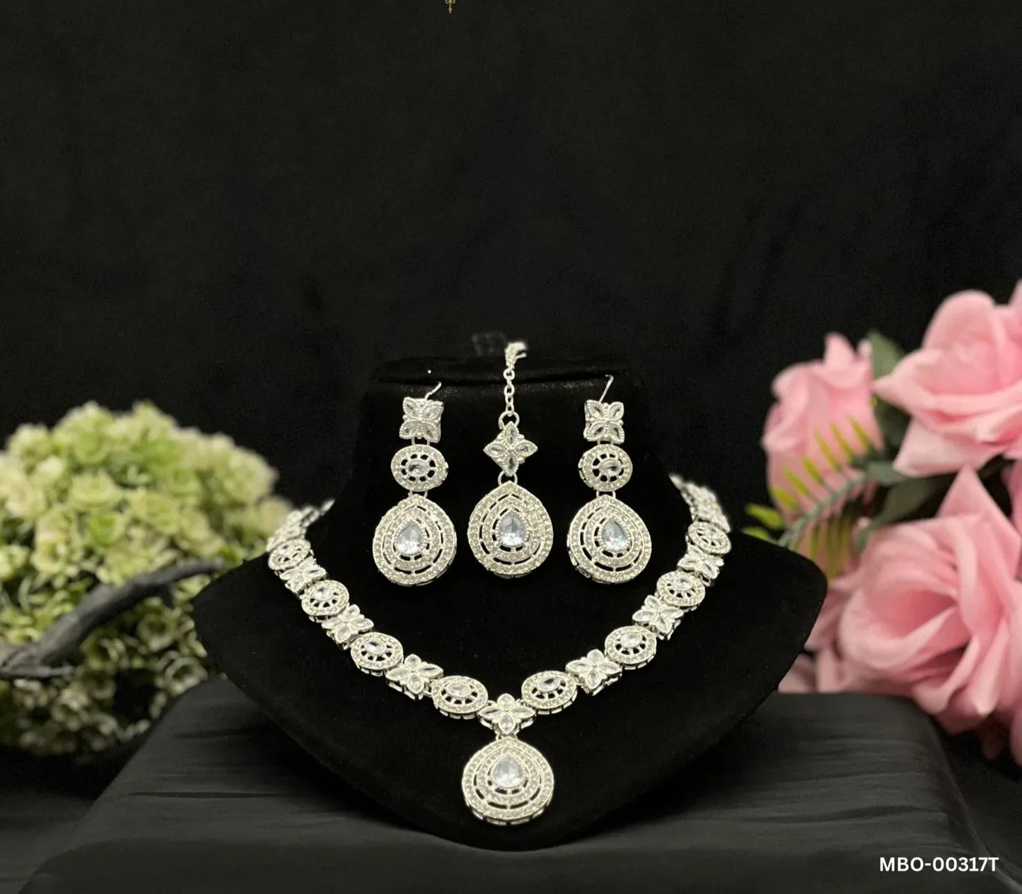 MINAL'S NECKLACE (MBO-00317T)