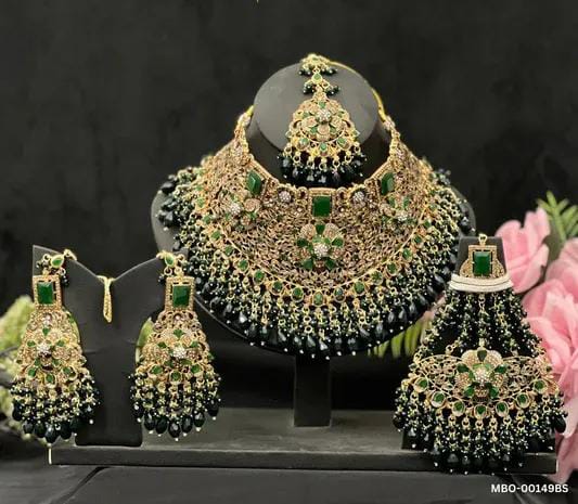 MAHEERA'S BRIDAL SET (MBO-00149BS)